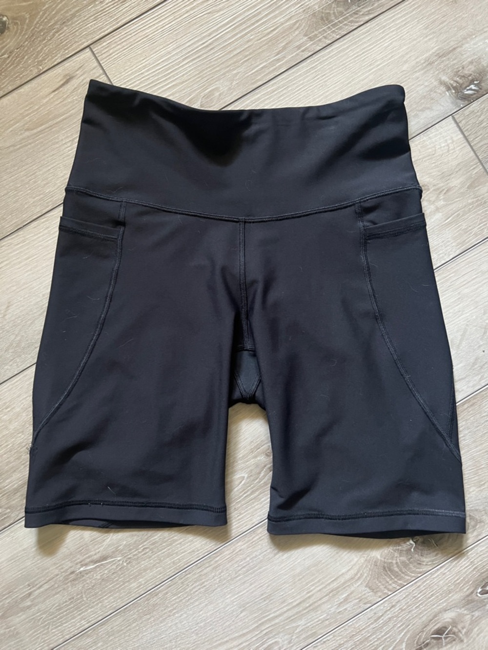 Old Navy Powersoft Biker Shorts